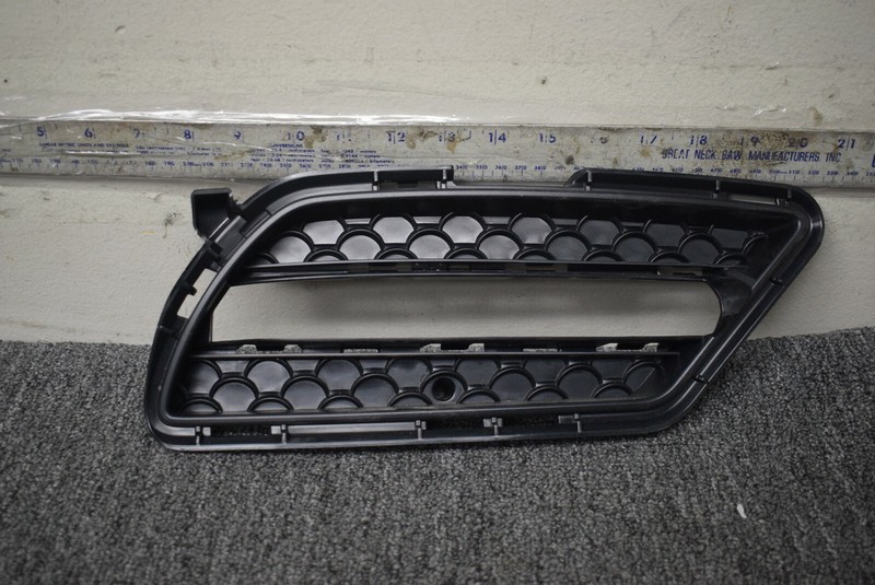 2012 MERCEDES BENZ E COUPE LIGHT TRIM GRILLE FACTORY OEM
