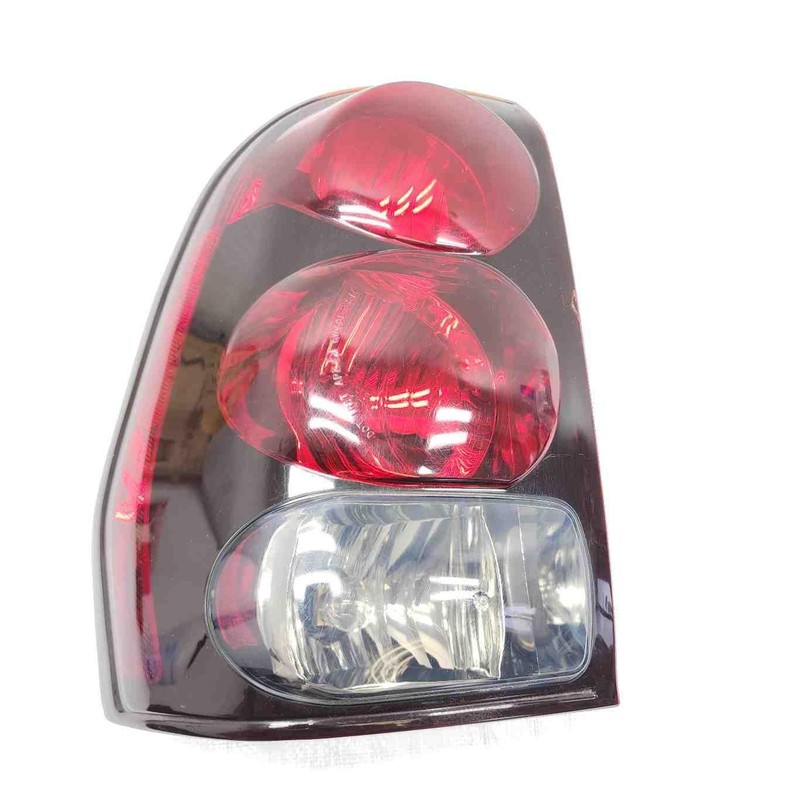 2005 Trail Blazer LH Driver Side Tail Light Assembly Light Scratches 16530277