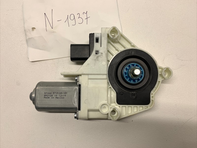 2020-22 Tesla Y MY Rear Left Door Window Regulator Motor LH E66966-100 1937 B25