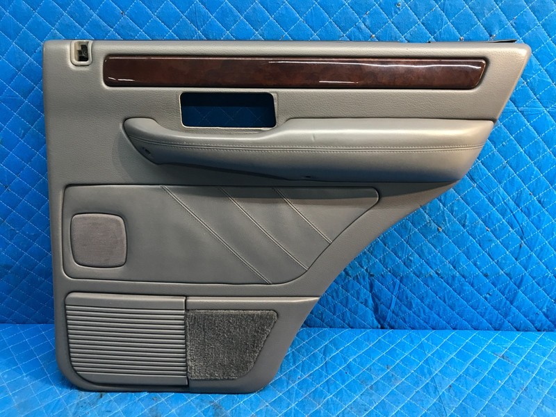 95-02 Range Rover Door Panel RIGHT PASSENGER REAR BACK Leather Gray