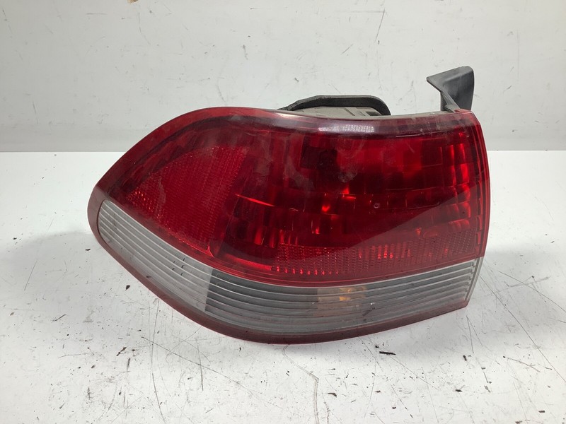 01-02 Honda Accord 4D Left Rear Tail Light Lamp Unit 33551-S84-A11 OEM