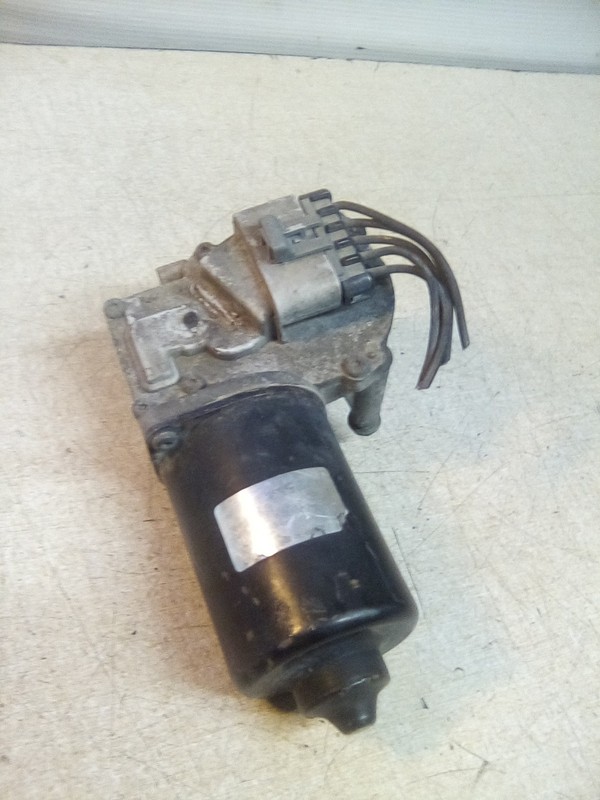 2000 Volvo VNL Wiper Motor