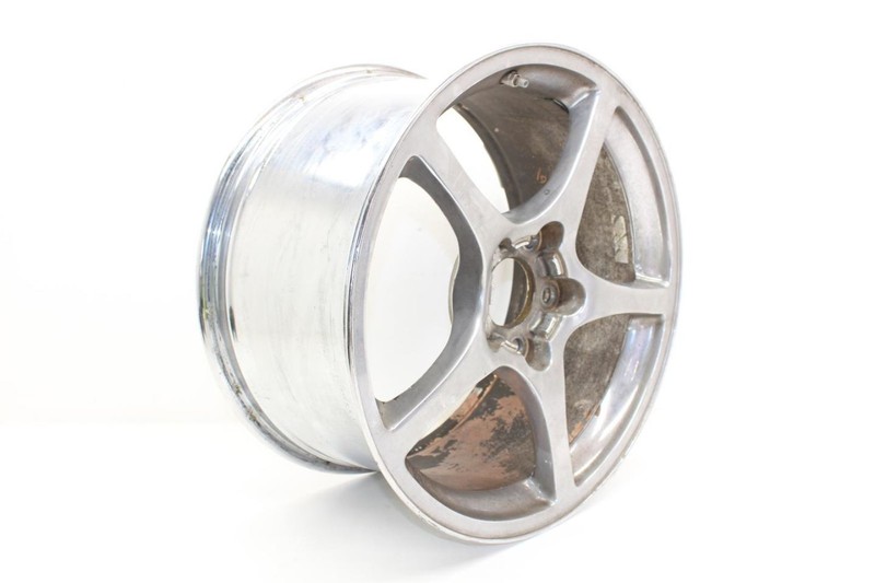 00-04 CORVETTE 5.7L LS1 18x9-1/2 Inch Rear Aluminum 5 Spoke Wheel Assembly