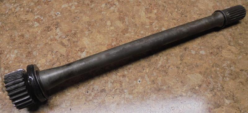 1985 Yamaha XJ700 XJ 700 Maxim Rear Back Drive Shaft Driveshaft Final 1986 85