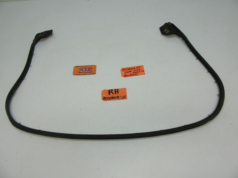 DOOR RUBBER SEAL WEATHER STRIP CAR DRIVER SIDE RIGHT PANELTOYOTA CELICA 94-99