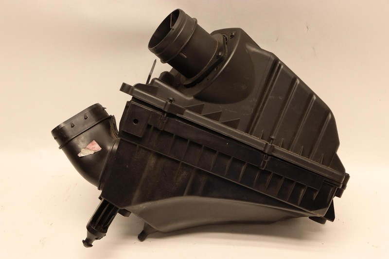 2013-2015 JAGUAR XF 3.0L ENGINE RIGHT SIDE AIR CLEANER FILTER BOX HOUSING OEM
