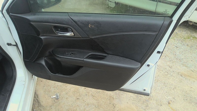 Front Door Trim Panel HONDA ACCORD Right 16 15 14 13 17