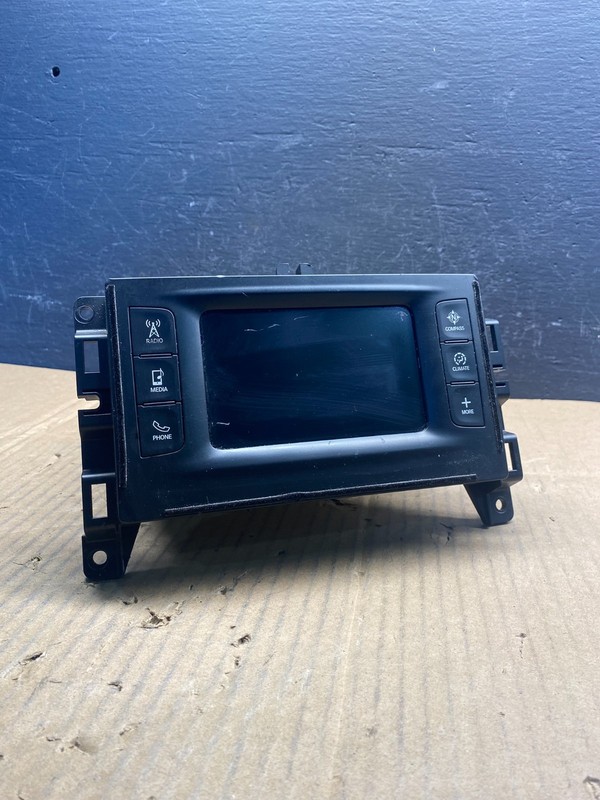 2014 2015 Jeep Cherokee Media Satellite Radio Screen Display AD1728 DG