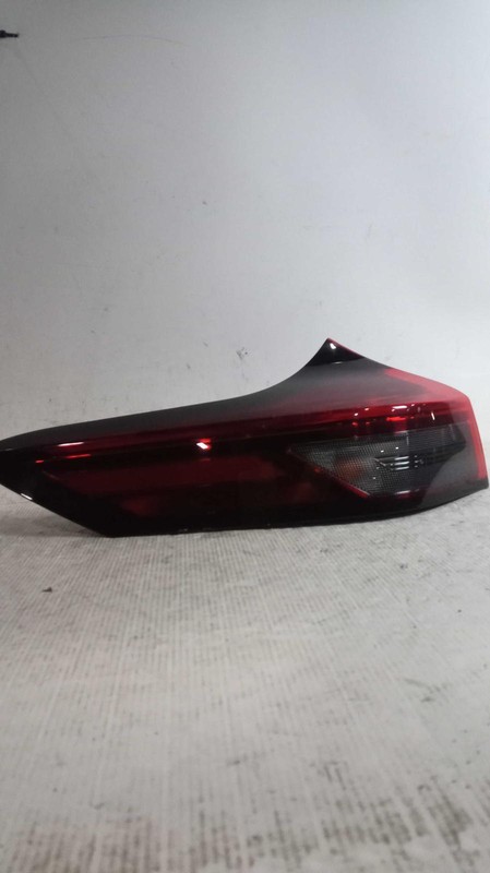 2022 Nissan Rogue Left Tail Light Assembly Grey OEM 52000 Miles Used