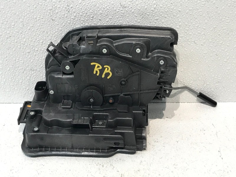 17-23 BMW G30 540i RIGHT PASSENGER REAR DOOR LOCK LATCH ACTUATOR OEM