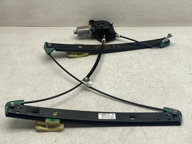 2022-2024 AUDI A3 FRONT LEFT DRIVER SIDE WINDOW REGULATOR MOTOR OEM LOT755