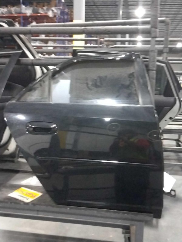 2007 Cadillac CTS Rear Right Door Black 4DR SED 145K Miles OEM Part 163434