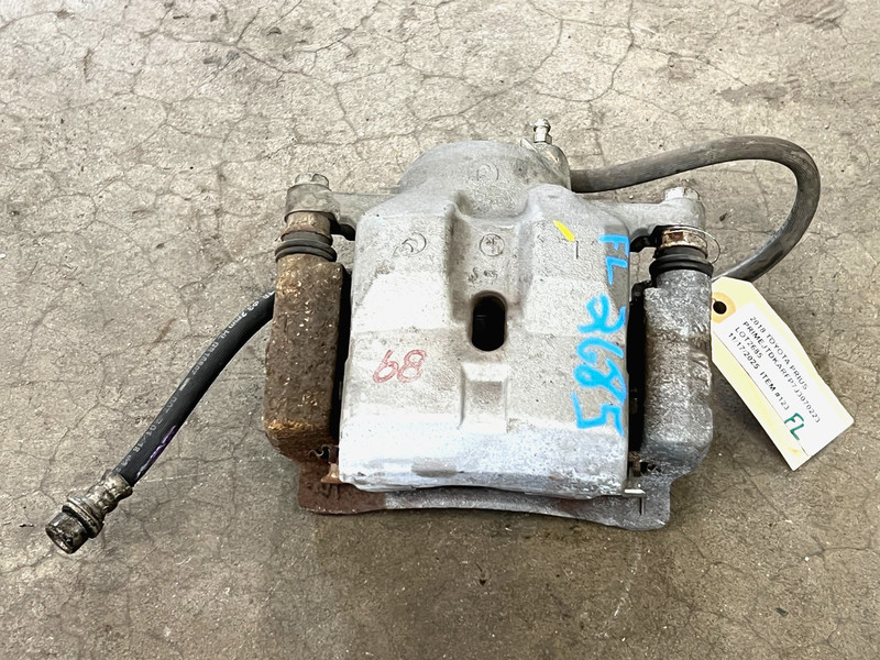 ⭐2010-2022 TOYOTA PRIUS PRIME FWD FRONT LEFT LH SIDE BRAKE CALIPER OEM LOT2685