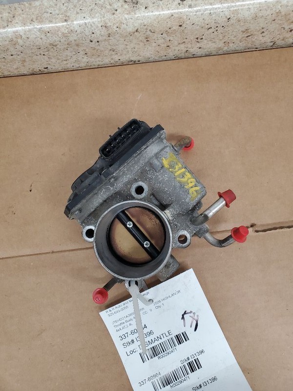 Throttle Body Throttle Valve Assembly 4 Cylinder Fits 04-07 HIGHLANDER 290471