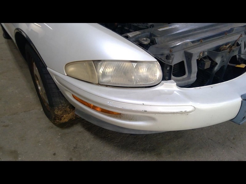 Passenger Right Headlight Fits 96-99 RIVIERA 1688243