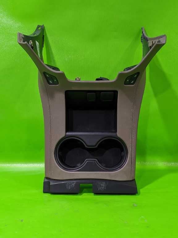 16-20 YUKON XL CONSOLE COVER W/CUPHOLDERS OEM 4030-82
