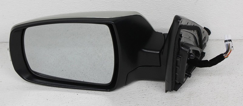 OEM Left Driver Side Exterior Mirror For KIA Sorento 87610-1U060 Scratches Gouge