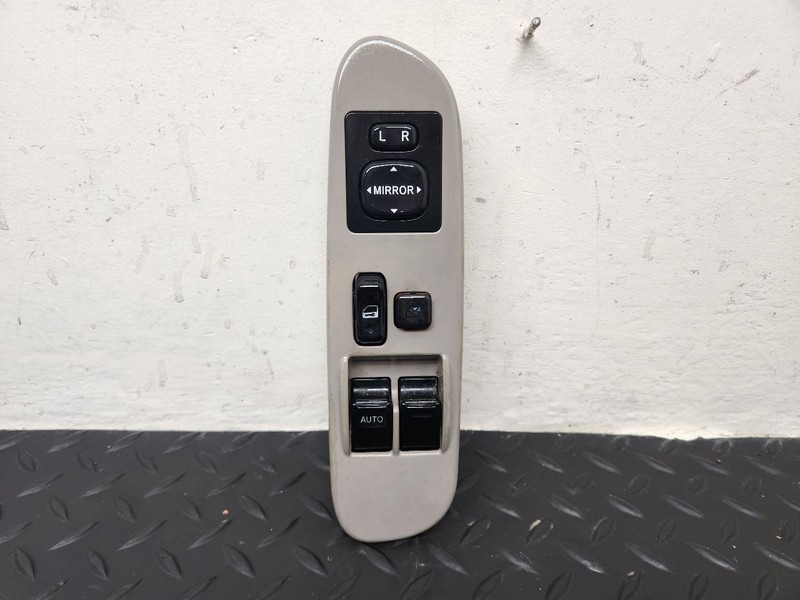 00-05 Toyota Tundra Driver's Door Master Power Window Switch OEM 84820-08010