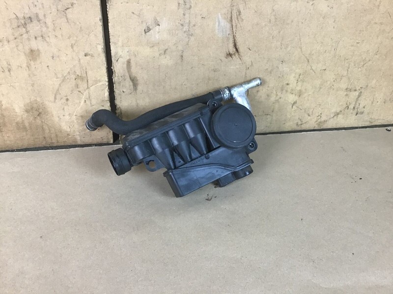 Audi R8 2011 Engine Crankcase Vent Valve Motor Oil Separator Adapter 08-12 ;:O