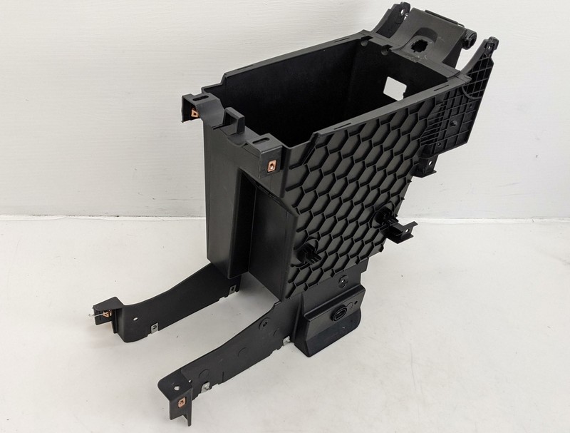 Center Console Storage Box 2020 Chevrolet Equinox 84284631 2018 2019