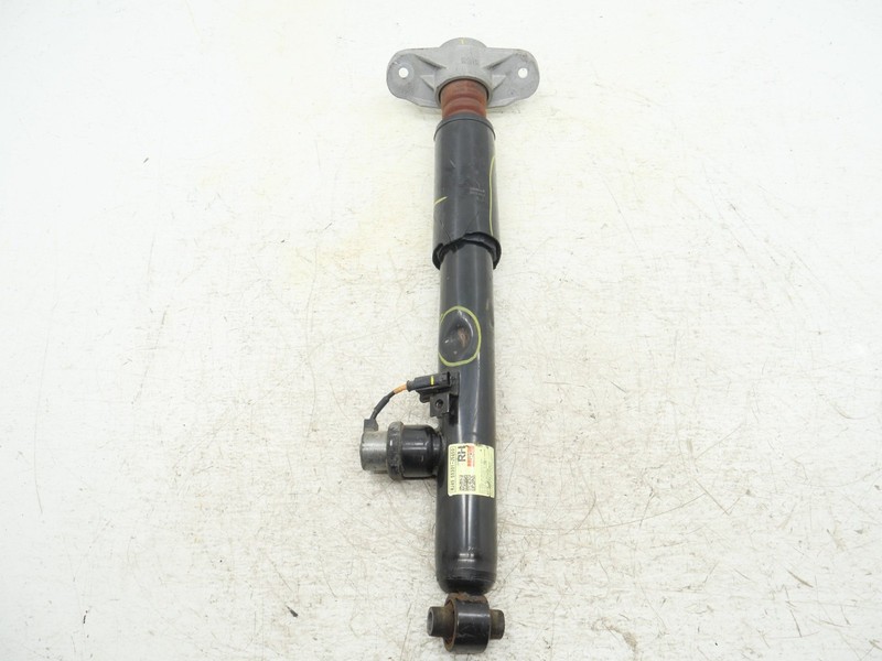 2018-2023 Kia Stinger Shock Absorber Passenger Rear RH Electric 55321J5450 OEM