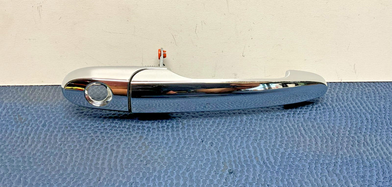 6-10 Saturn Sky Pontiac Solstice Exterior Front Right Passenger Door Handle OEM