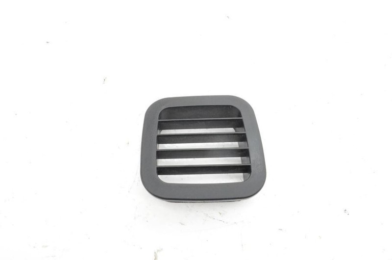 1995-1996 Nissan 240SX S14 Zenki Passenger Right Side Dash Vent 68420 65F00