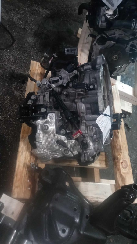 2020 KIA SOUL Automatic Transmission Assembly OEM 103k Miles FWD Grey