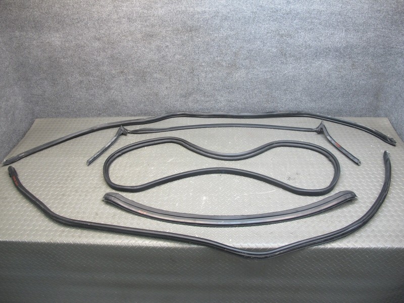 1999-2005 PORSCHE 911 996 WINDOW DOOR TOP ROOF WEATHERSTRIP RUBBER SEAL SET