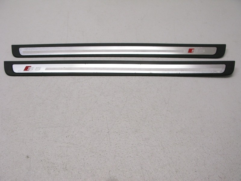 AUDI S5 08-17 8T A5 DOOR SILL PANEL SCUFF PLATE TRIM COVER LEFT RIGHT OEM 82223B