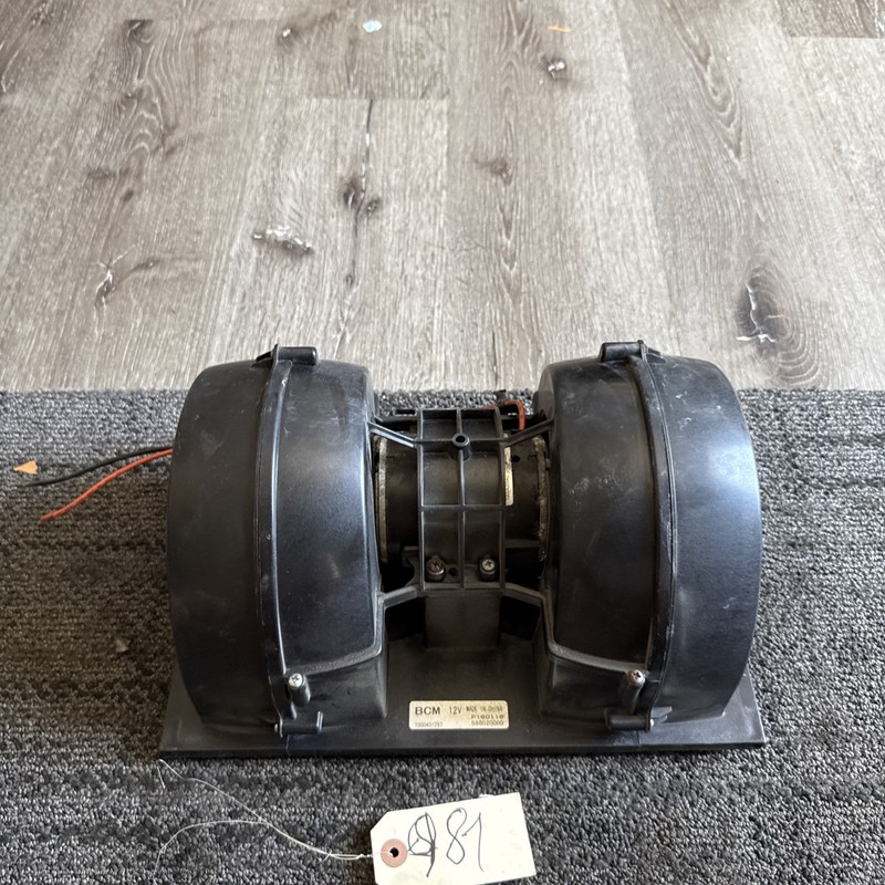 INTERNATIONAL DUEL BLOWER MOTOR - P/N 58602000D