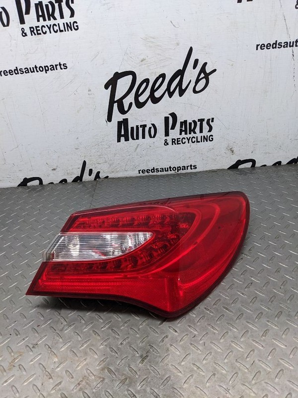 Passenger Right Tail Light Sedan Fits 11-14 200 1116020