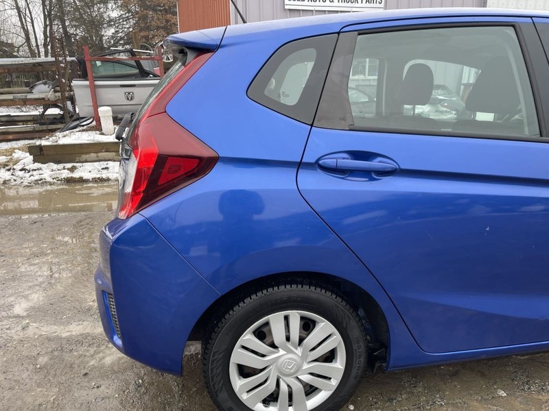 2015-2020 HONDA FIT RIGHT QUARTER PANEL BLUE PC:B593M 1.5L MT FWD 122K LX 61882