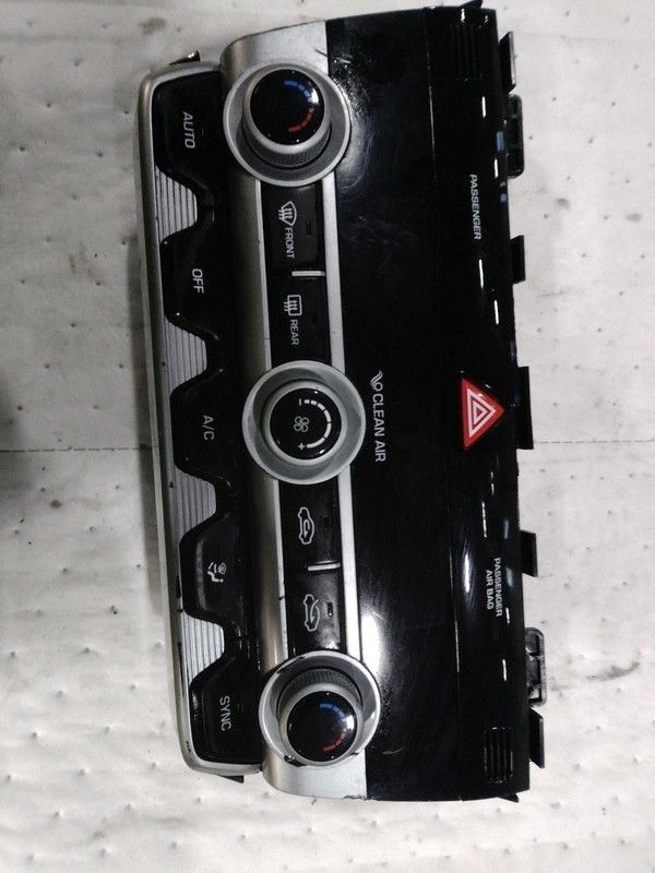 2020 Hyundai Elantra A/C Selector Switch OEM Silver 91K Miles - Warranty
