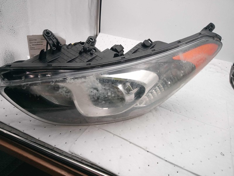 2017 Hyundai Elantra Left Headlight Assembly Grey Used 114K Miles Aftermarket