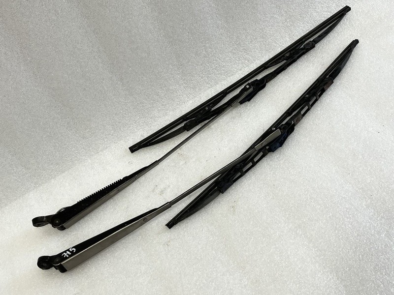 1979 1980 1981 HONDA ACCORD SEDAN WINDSHIELD WIPER ARMS PAIR