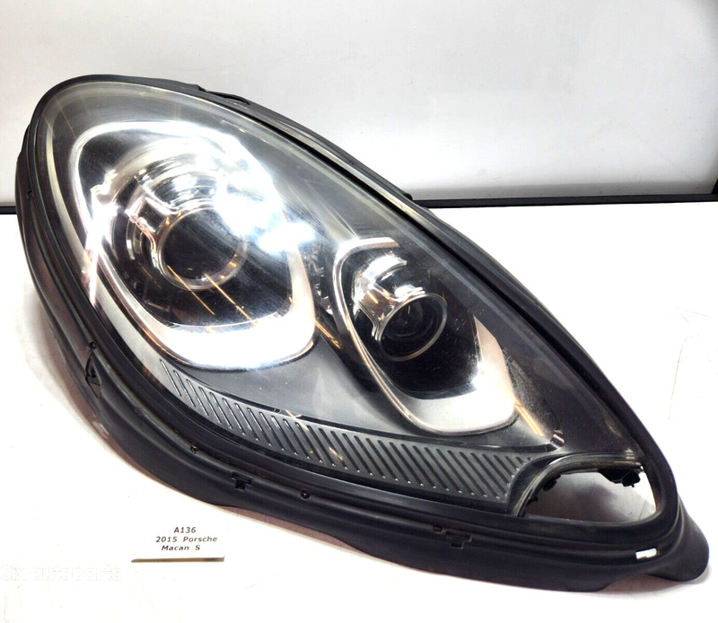 ✅ 15-18 OEM Porsche Macan 95B Front Passenger Side Xenon HID Headlight Assembly