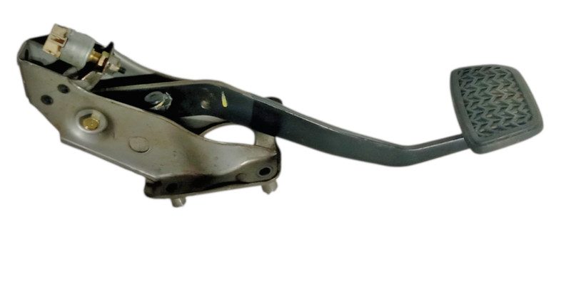 1999 2003 Lexus RX RX300 Break Pedal Foot Pad Mount Bracket OEM 4710148020
