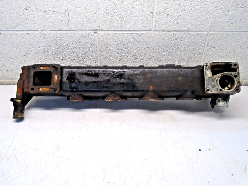 ZZ3a MerCruiser Exhaust Manifold 470 48571527A9 71527