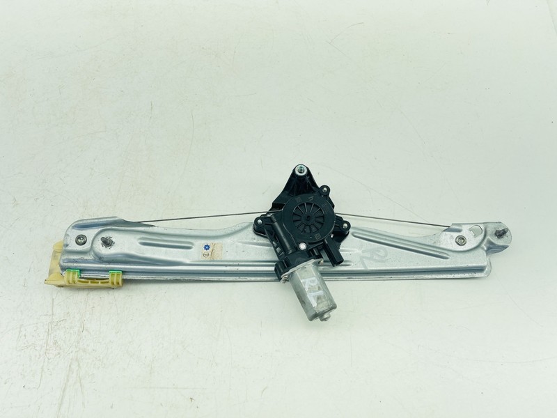 2018-2020 BUICK REGAL REAR LEFT SIDE DOOR WINDOW REGULATOR W/ MOTOR OEM