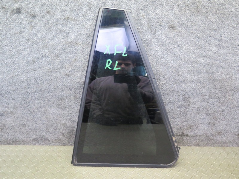 2014-2018 BMW F15 X5 REAR LEFT DOOR FIXED GLASS WINDOW