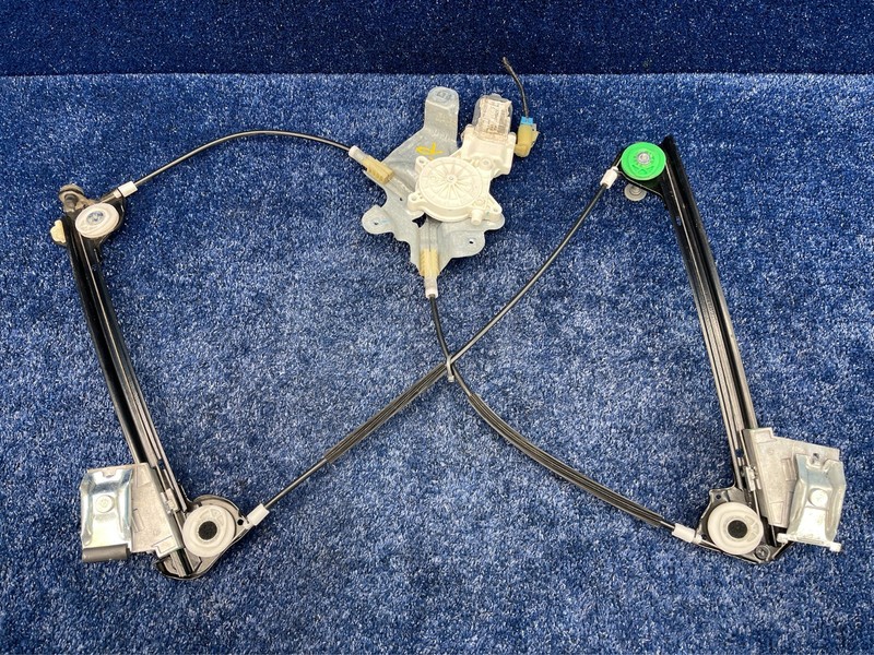 06-10 PONTIAC SOLSTICE SATURN SKY PASSENGER SIDE RIGHT WINDOW REGULATOR W/ MOTOR