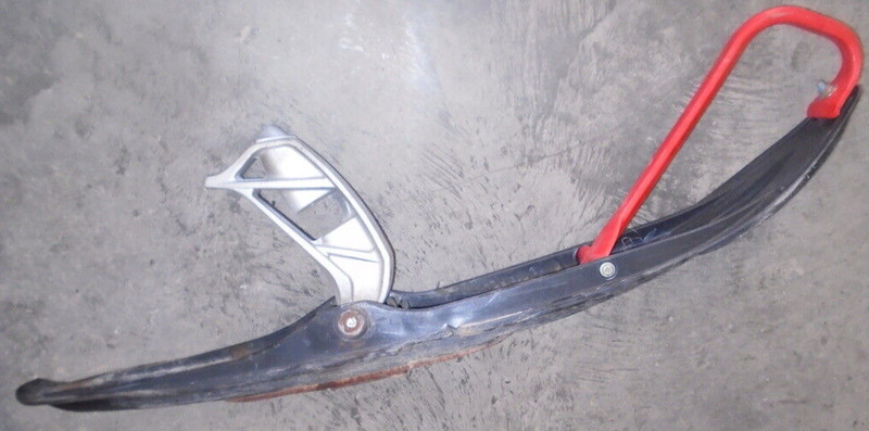 2001 Snowmobile Polaris RMK 800 Rocky Mountain King Front Ski Sled Mount 5434608