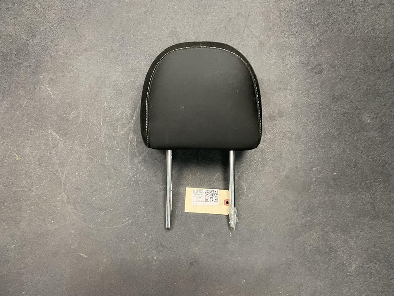Front Left Seat Headrest 2019 Nissan Sentra 86400-3YU2A 2015 2016 2017 2018