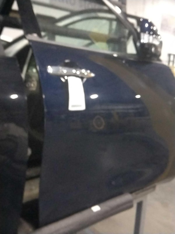 2017 INFINITI QX80 Right Door Blue OEM 101961 - 137K Miles, DING