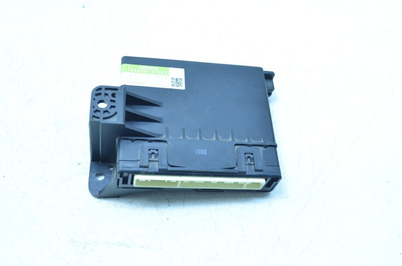 10-11 TOYOTA PRIUS TEMPERATURE HEATER BLOWER MOTOR CONTROL MODULE OEM