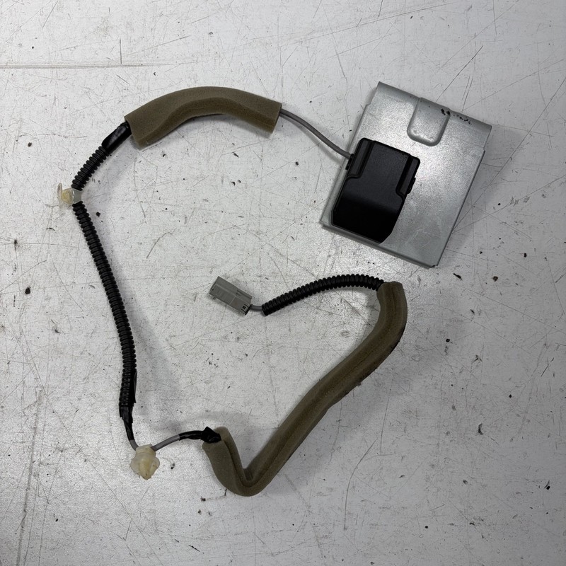 10-14 Honda Insight EX GPS Antenna Assembly 39835-TM8-A01 OEM