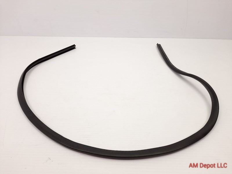 2012 BMW 535i 550i GT F07 Trunk Lid Seal Gasket Piping 51767233913
