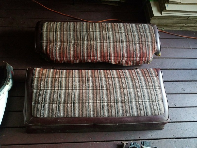 1974 MOPAR DART DUSTER SCAMPREAR SEAT