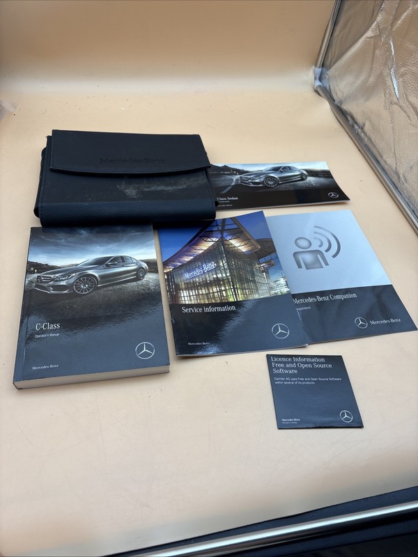 2018 Mercedes Benz C-Class Owners Manual Brief overview, With Case Included
